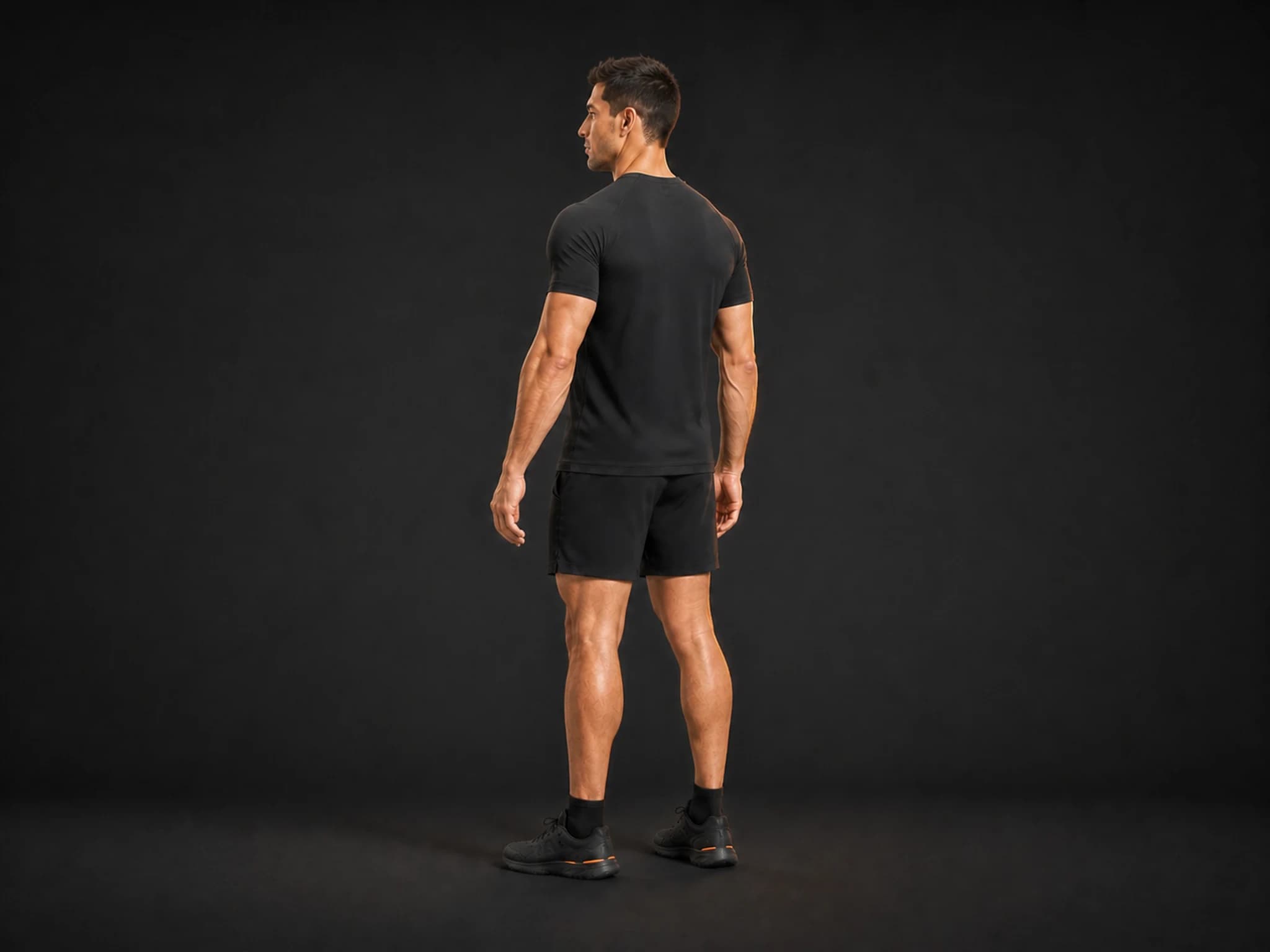 Rear three-quarter view of the BraveREP athlete drawing the shoulder blades back and down.